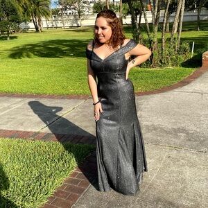 David’s bridal Prom/ MOTB Glittery dress